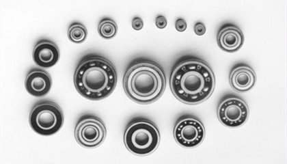 腐蝕環(huán)境中選304不銹鋼軸承還是440不銹鋼軸承？